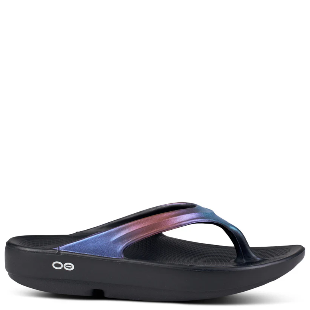 Oofos oolala Women's Luxe Thongs Latte