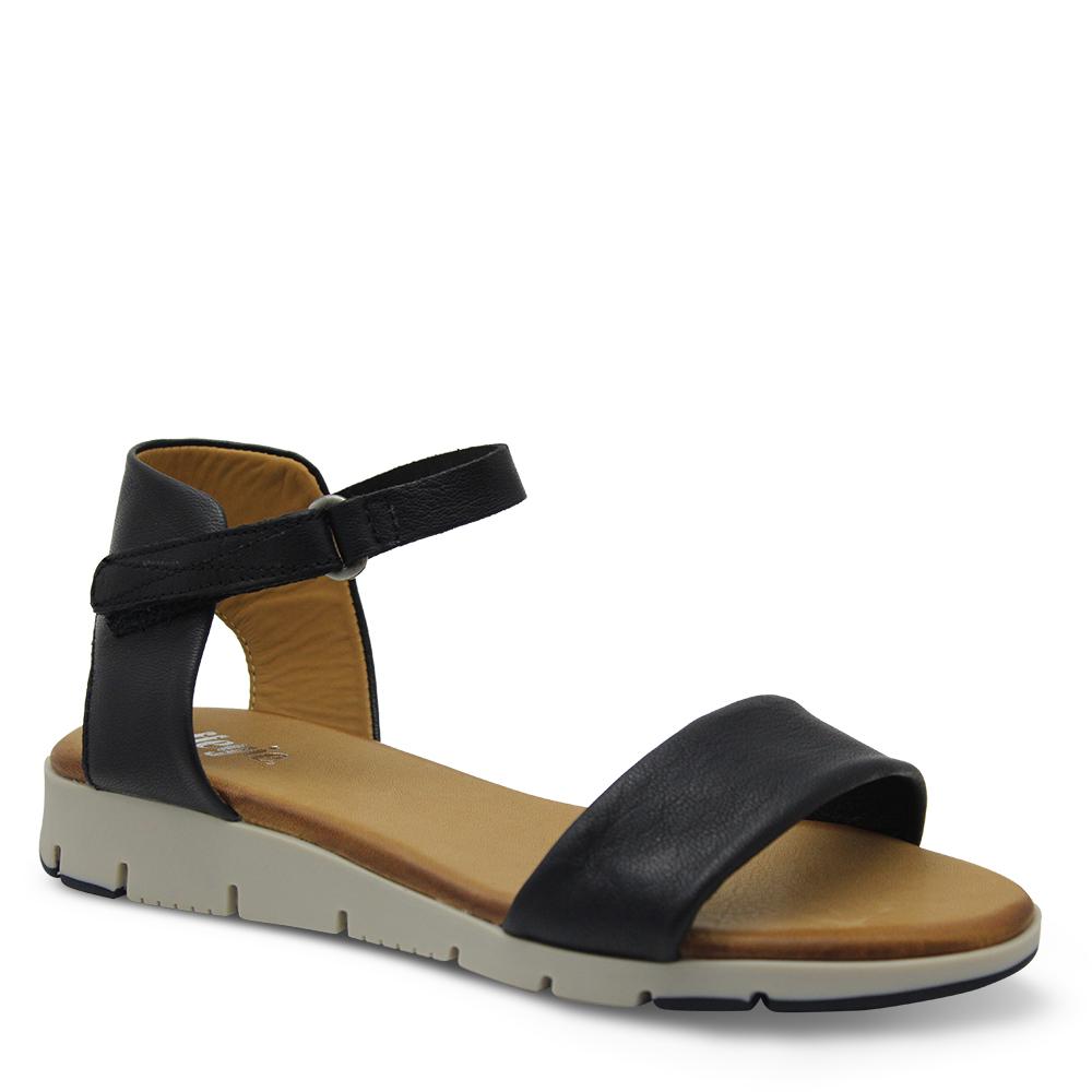 Effegie Aeria Womens Black Flat Sandal