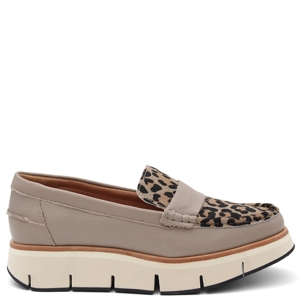 ALFIE & EVIE BATO WOMENS FLAT LOAFER