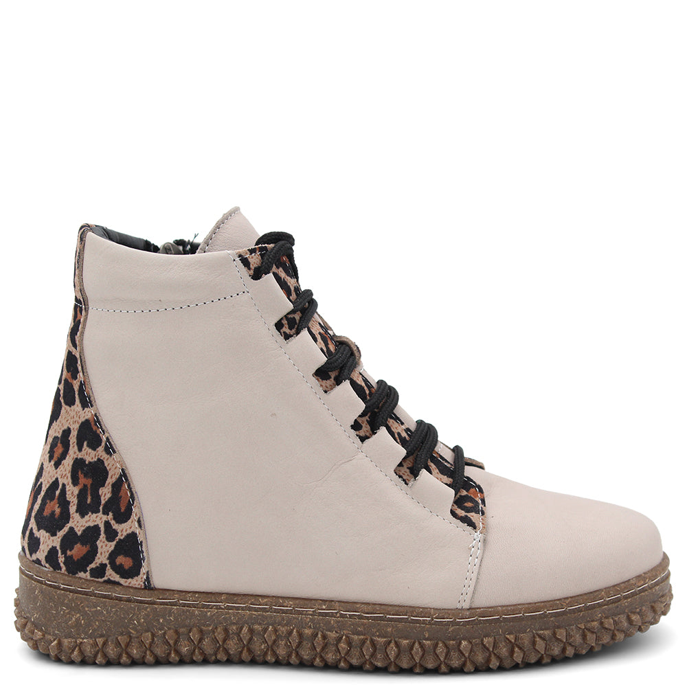Cabello Bonnie Women's Flat Boots