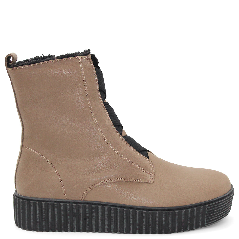 DATING ALFIE & EVIE WOMENS FLAT BOOT