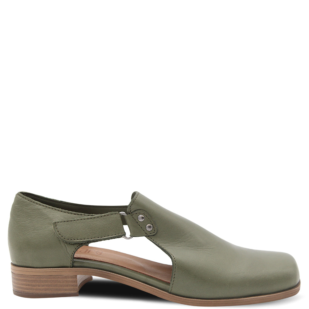 Rilassare Dommy Womens low heel court shoes