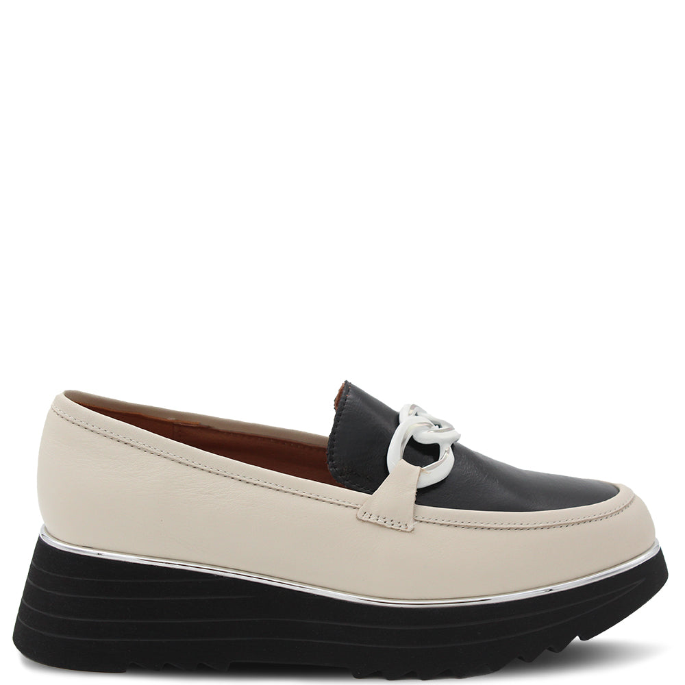 Alfie & Evie Hitch womens platform loafer