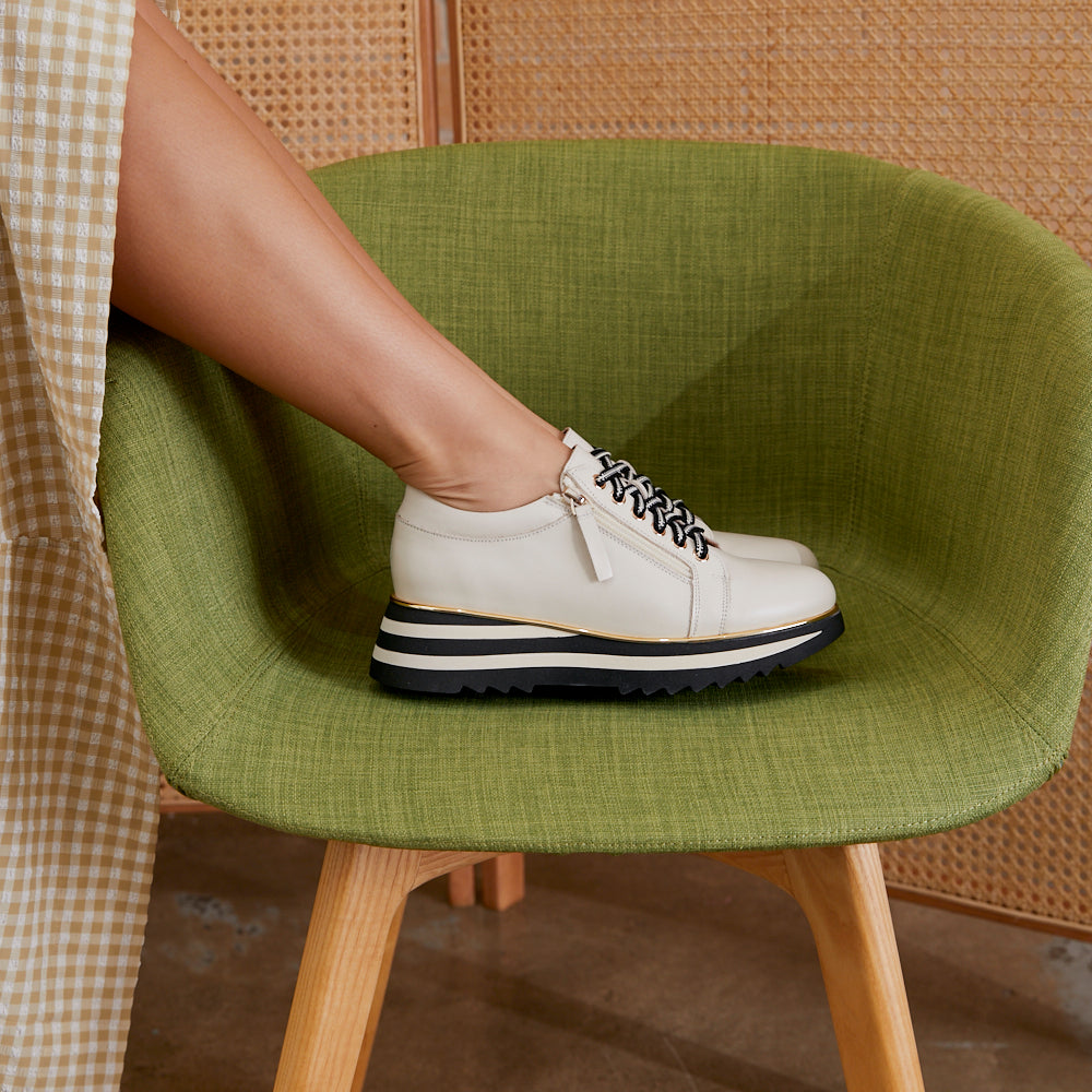 Alfie & Evie Dishing Platform Sneakers Cream