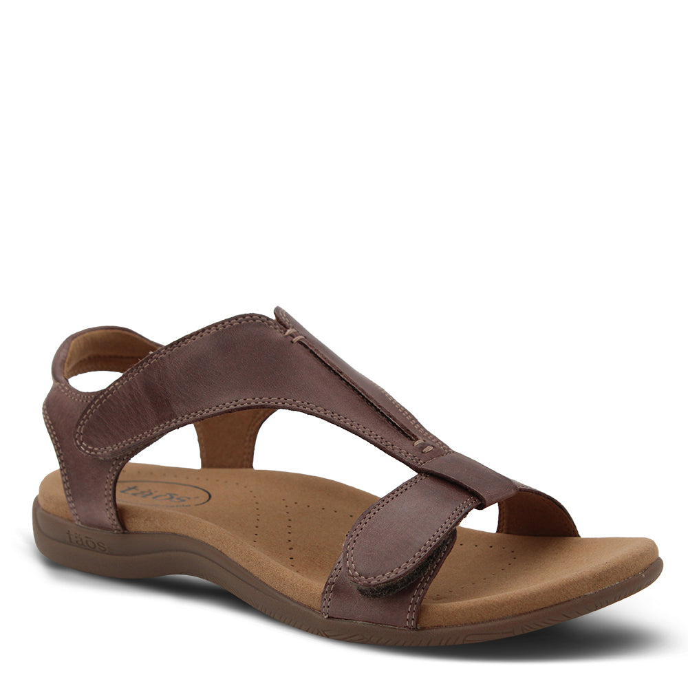 Taos Footwear The Show Women's Flat Sandal Espresso