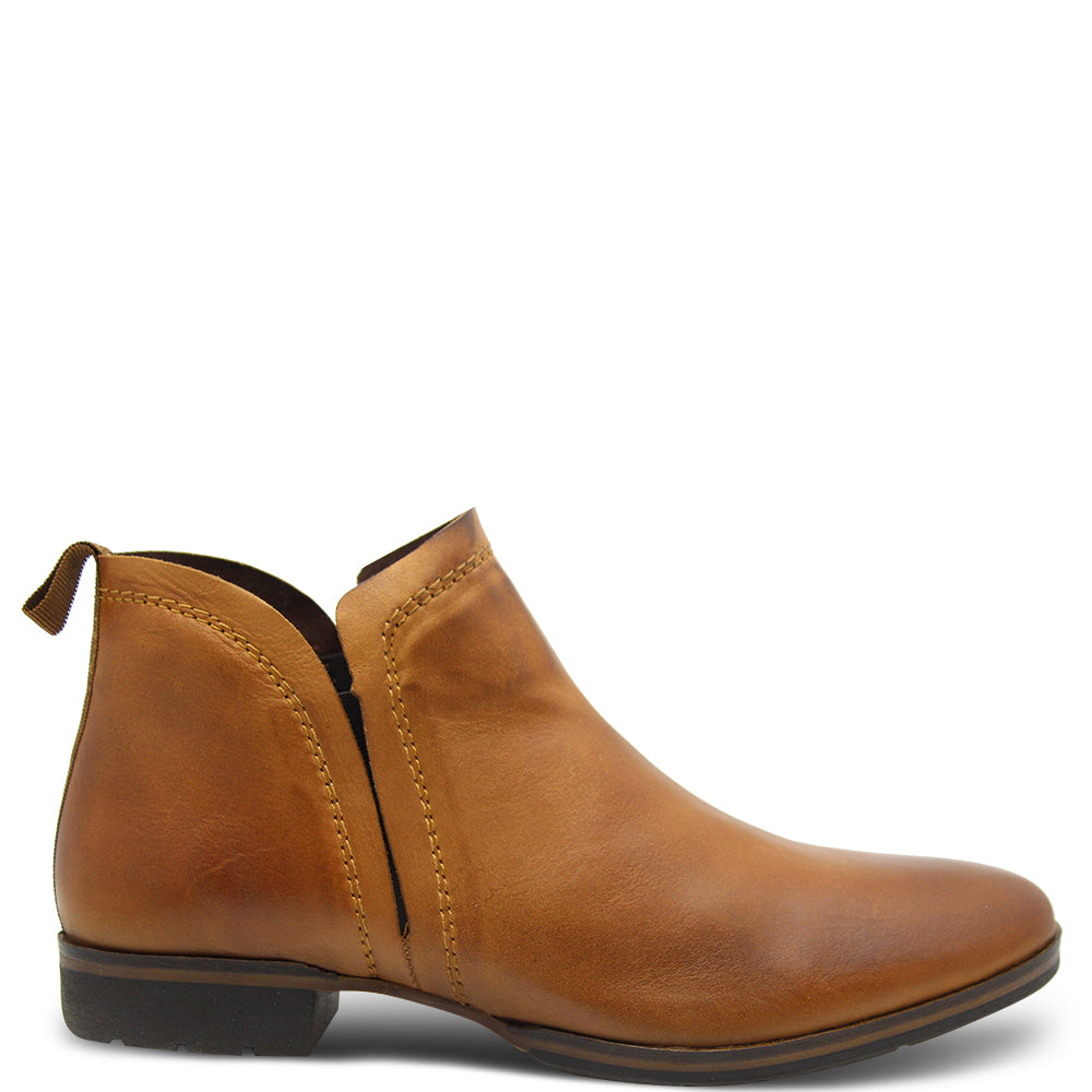 Eos Gaid Women's Brandy Ankle Boot