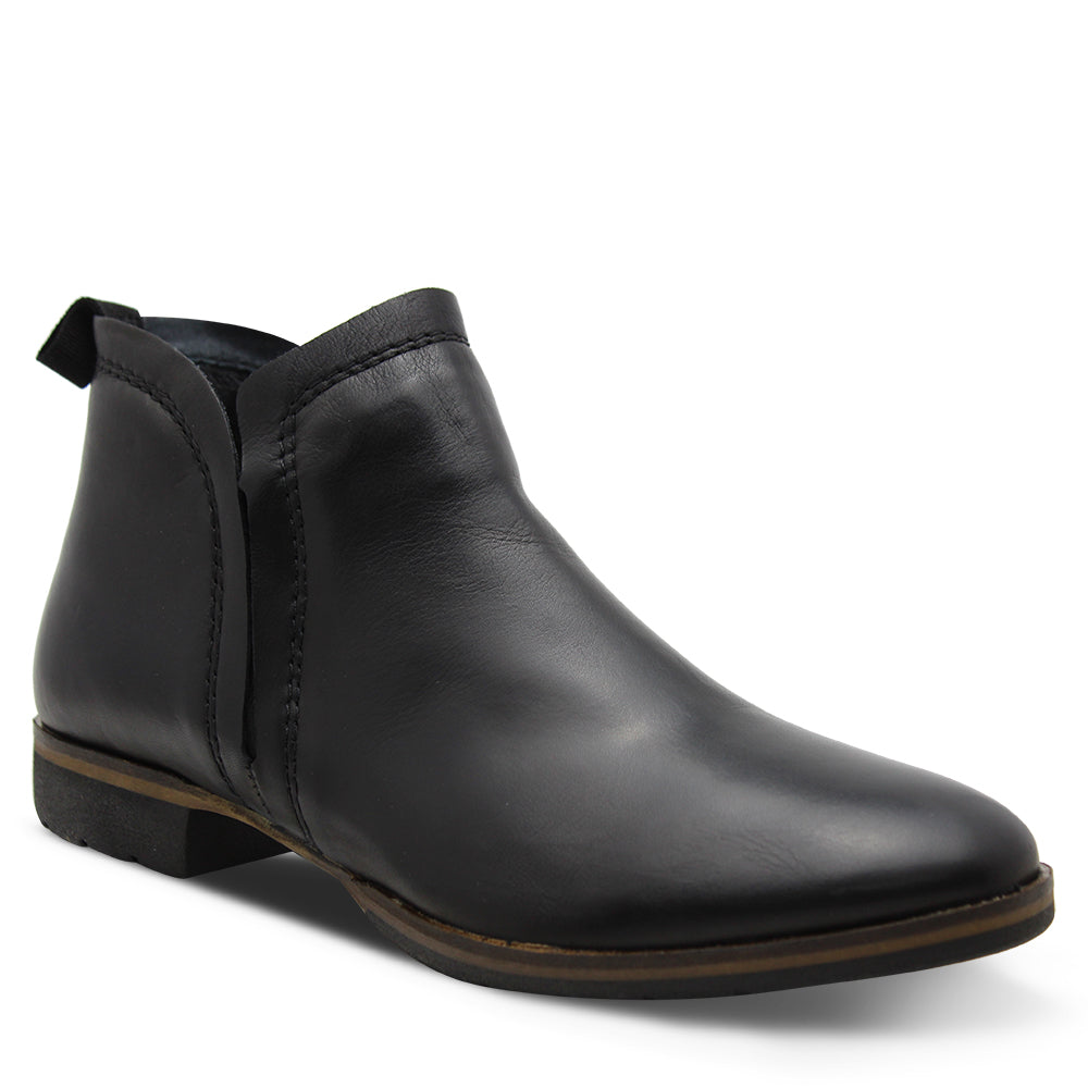 Eos Gaid Women's Leather Ankle Boot Black