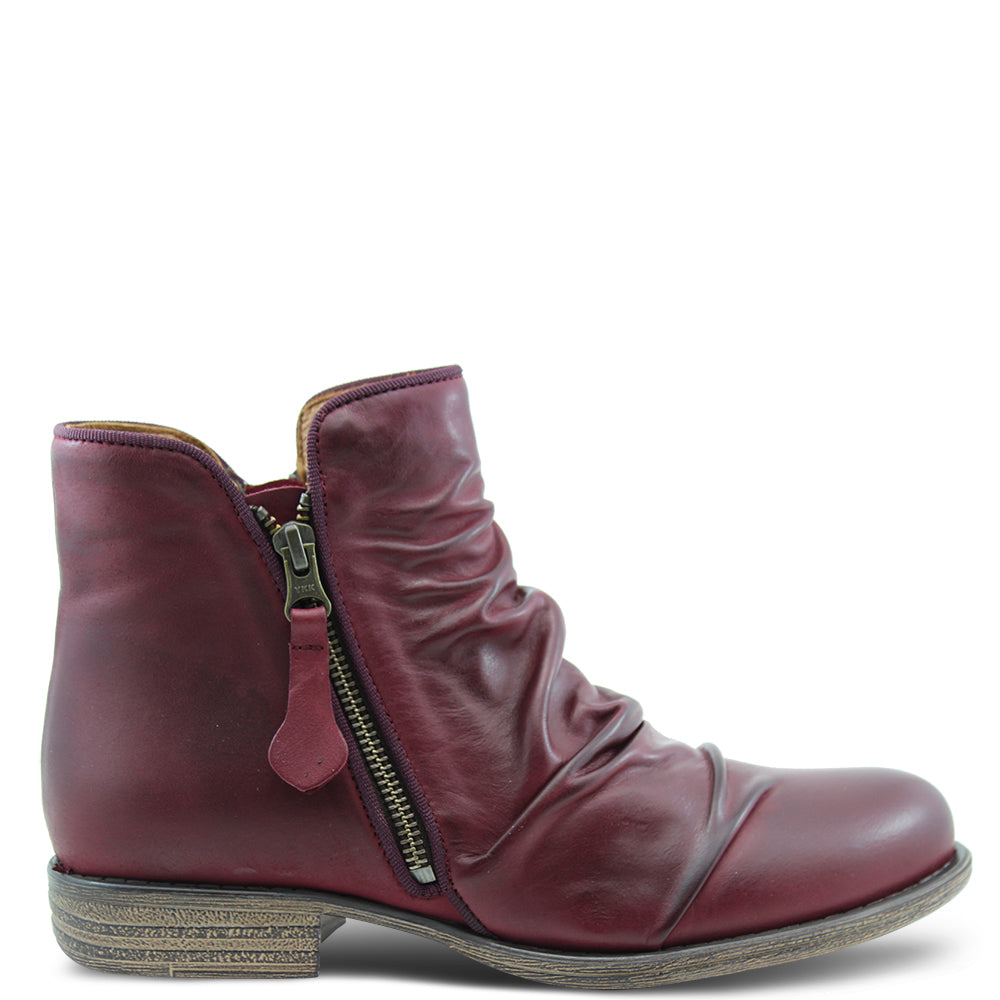 EOS Willet Women's Flat Ankle Boot Bordeaux