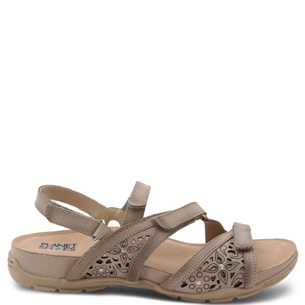 Planet Shoes Malu Women's Leather Sandal Khaki
