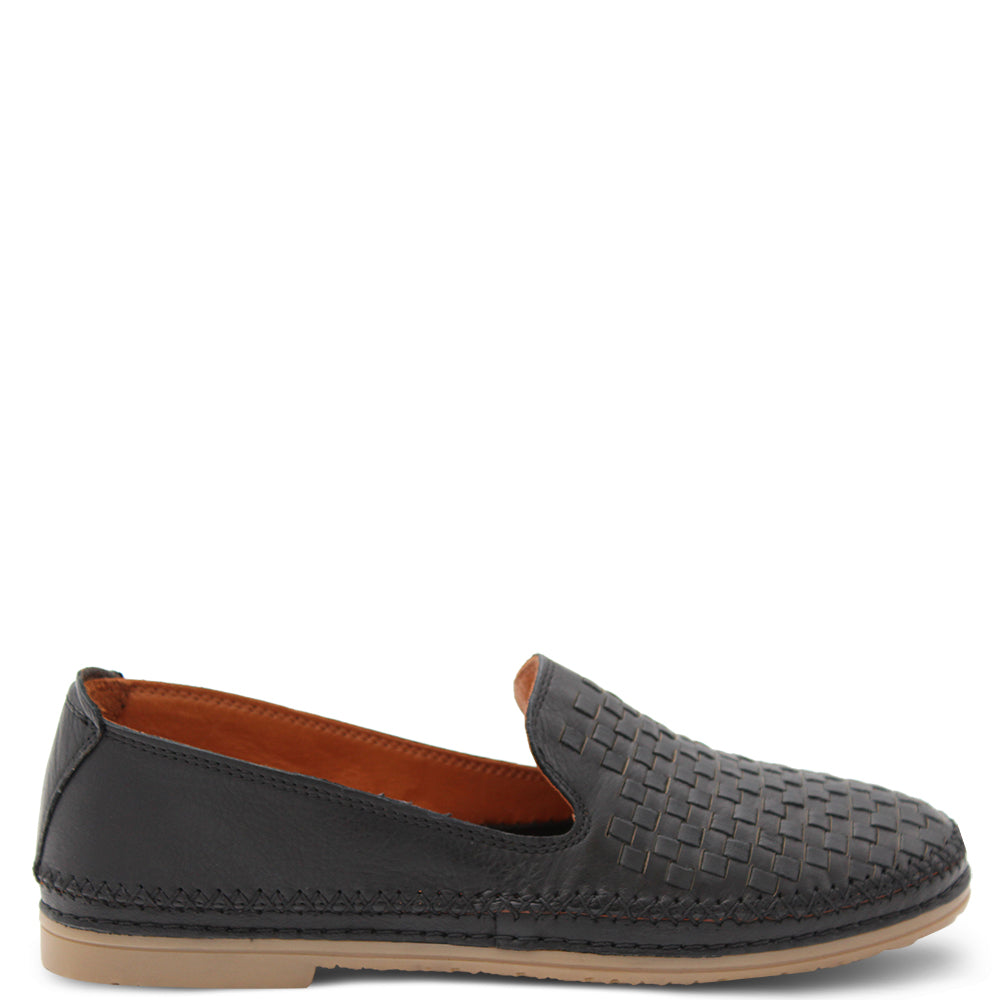 SIBELLA WOMENS FLAT COURT