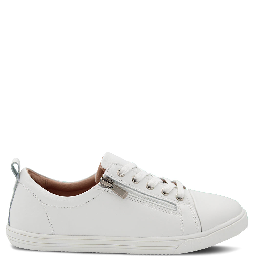 CC Resorts Kazoo Women's Sneaker white