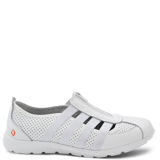 CC Resorts Christine women's casual sneakers White