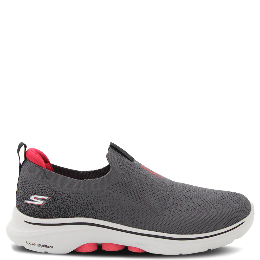 Skechers Go Walk 7 Men's Slip On Sneakers