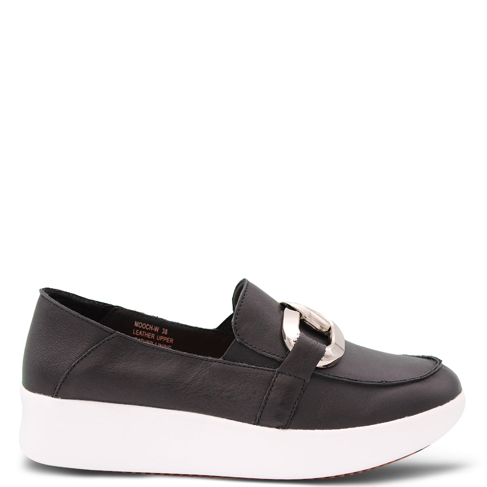 Alfie & Evie Mooch Women's Slip On Sneaker Black & White