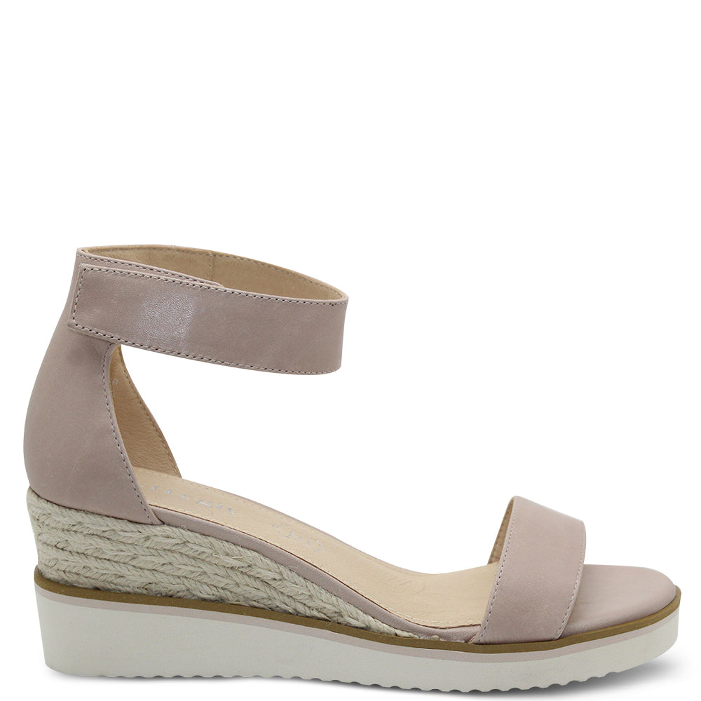Effegie Lazy Womens Blush Wedge Sandal