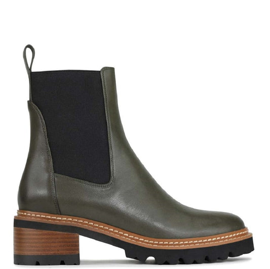 EOS Footwear Linear Women's Chunky Sole Boots