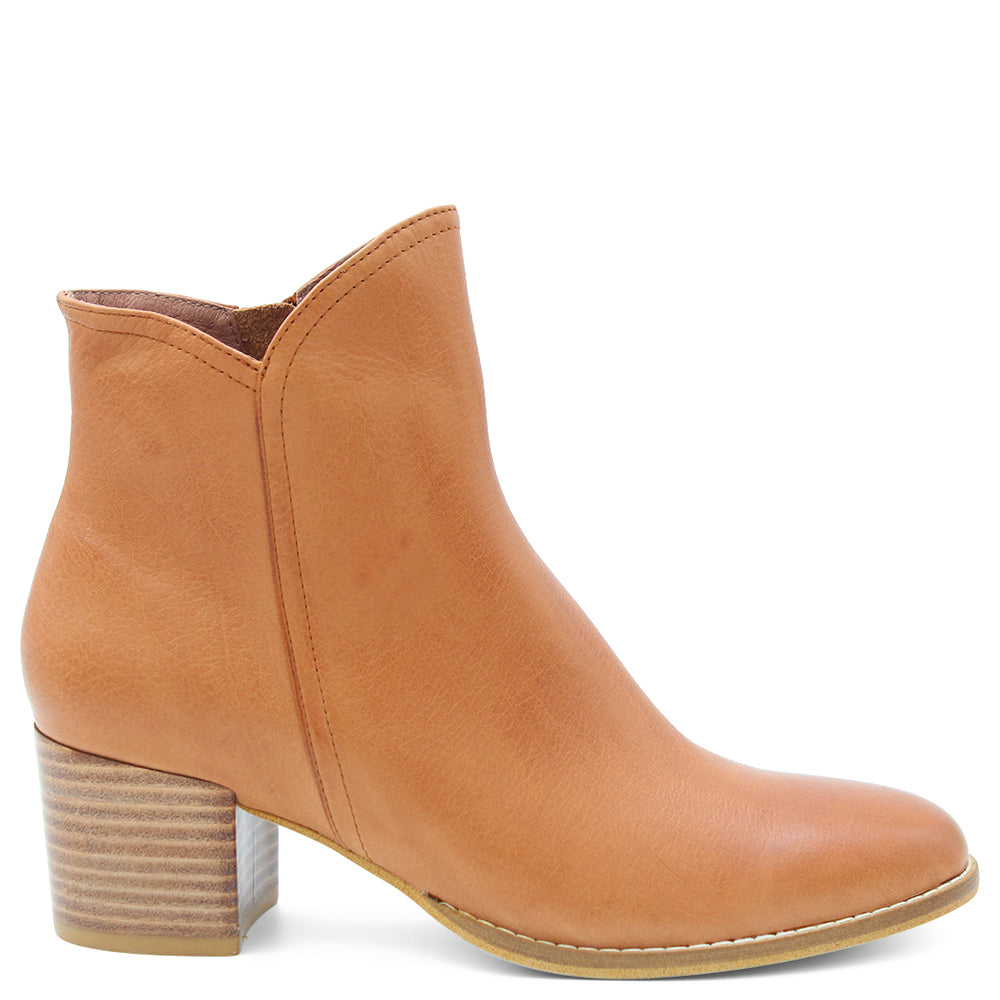 MOCKAS WOMENS HEEL BOOT
