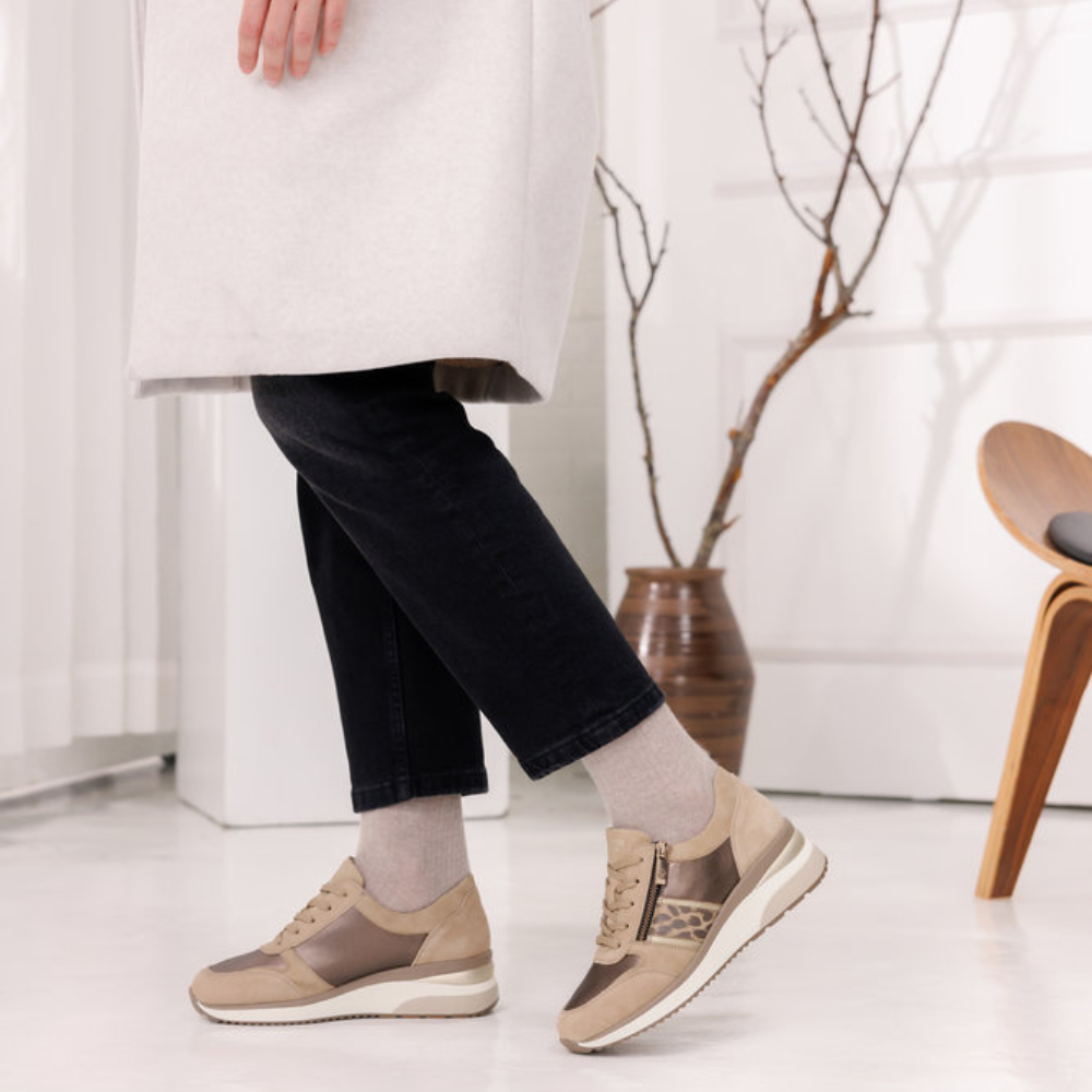 Remonte D2418 Women's Casual Leather Sneakers
