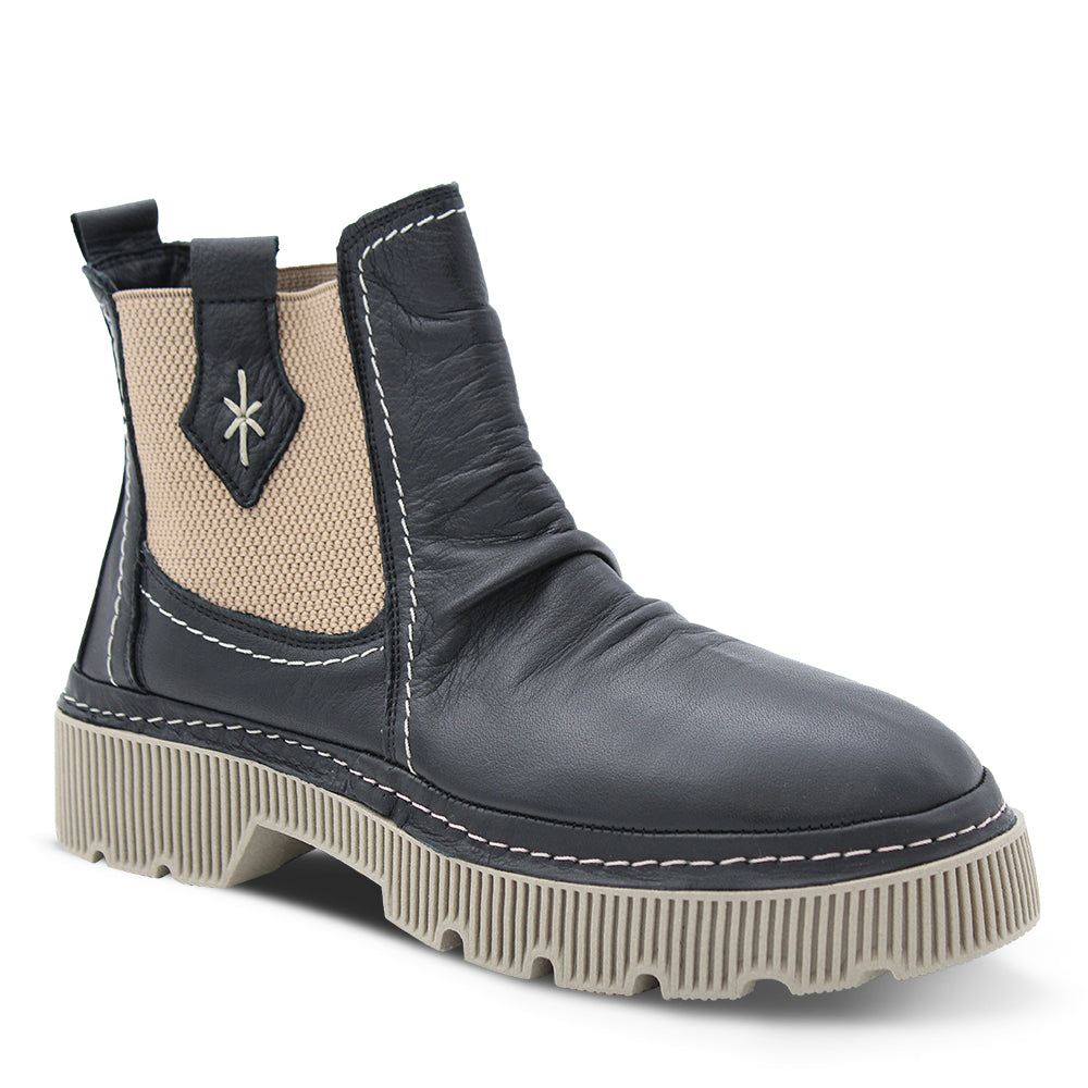 Sala Ripper Women's Flat Chunky Boot Black