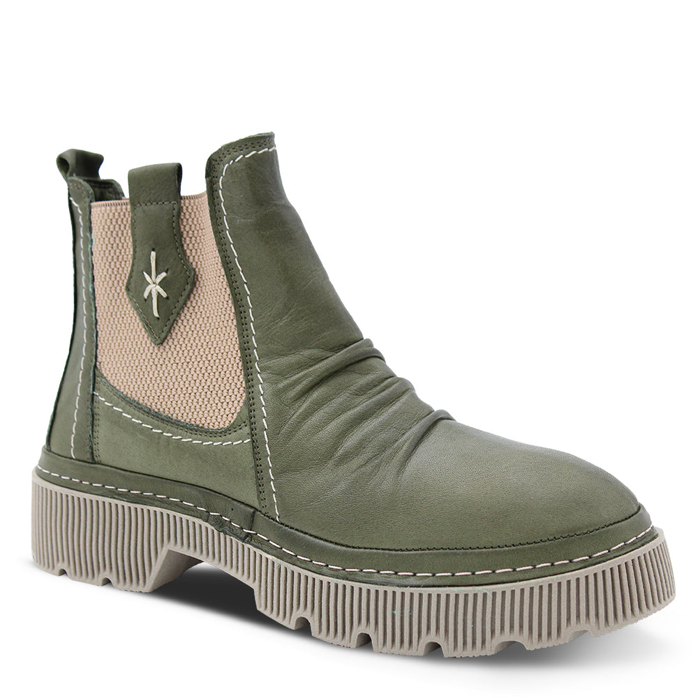 Sala Ripper Women's Flat Chunky Boot Olive