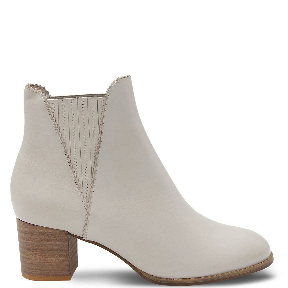 Django & Juliette Sanity Women's Heel Boots Stone