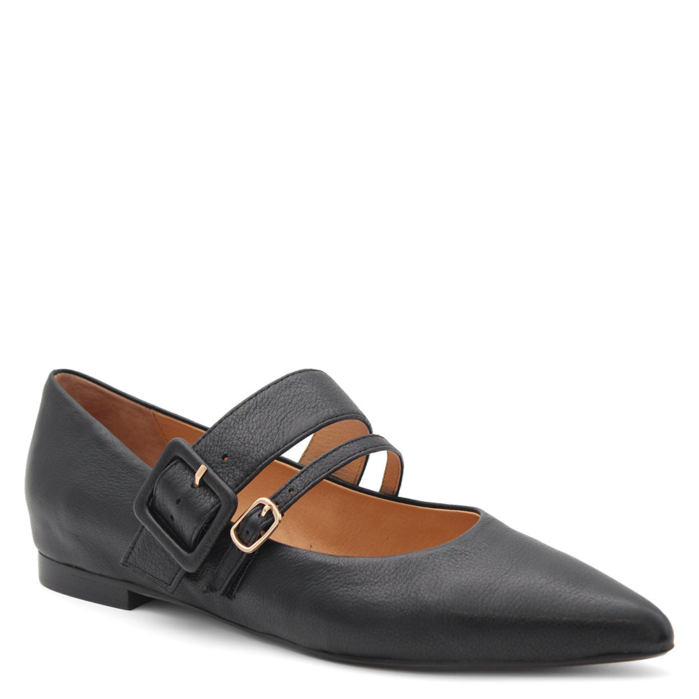 YEXA WOMENS FLAT