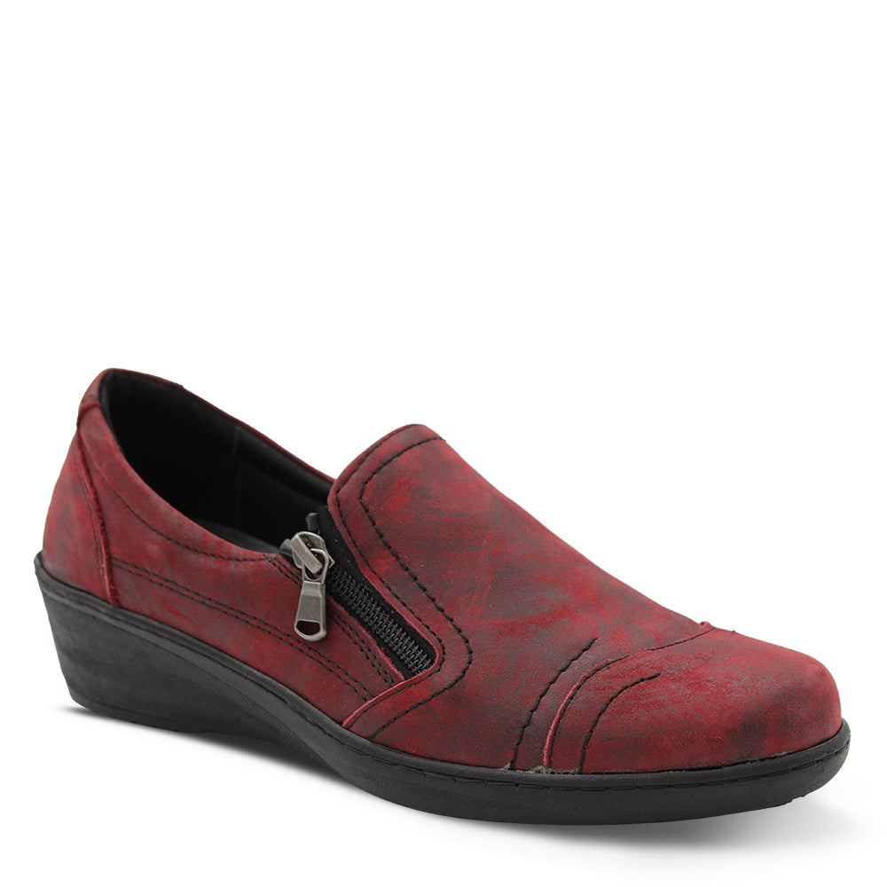 Cabello CP144-18 Women's Crinkle Wedge Bordo