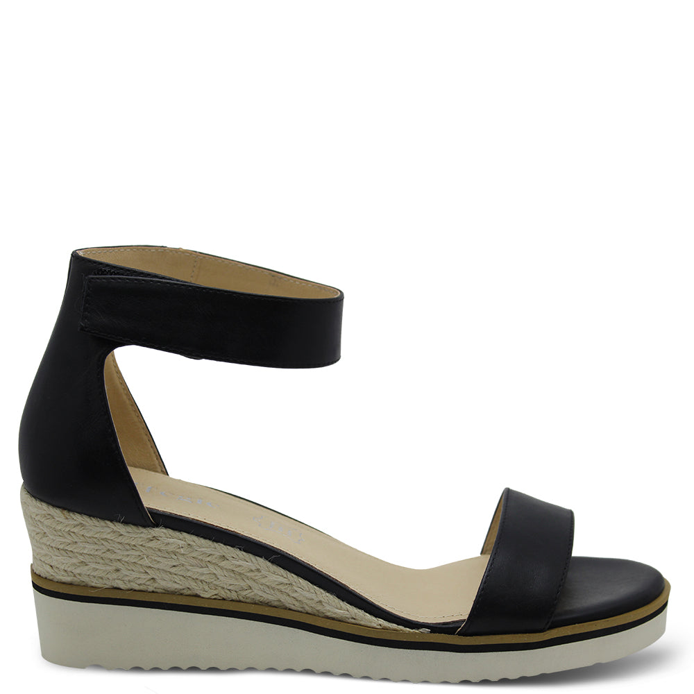 Effegie Lazy Womens Black Wedge Sandal