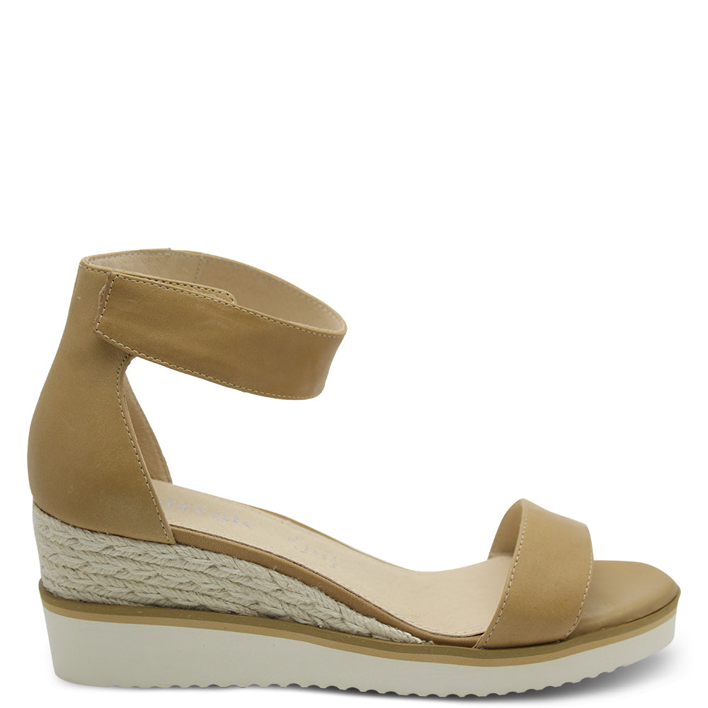 Effegie Lazy Womens Tan Wedge Sandal