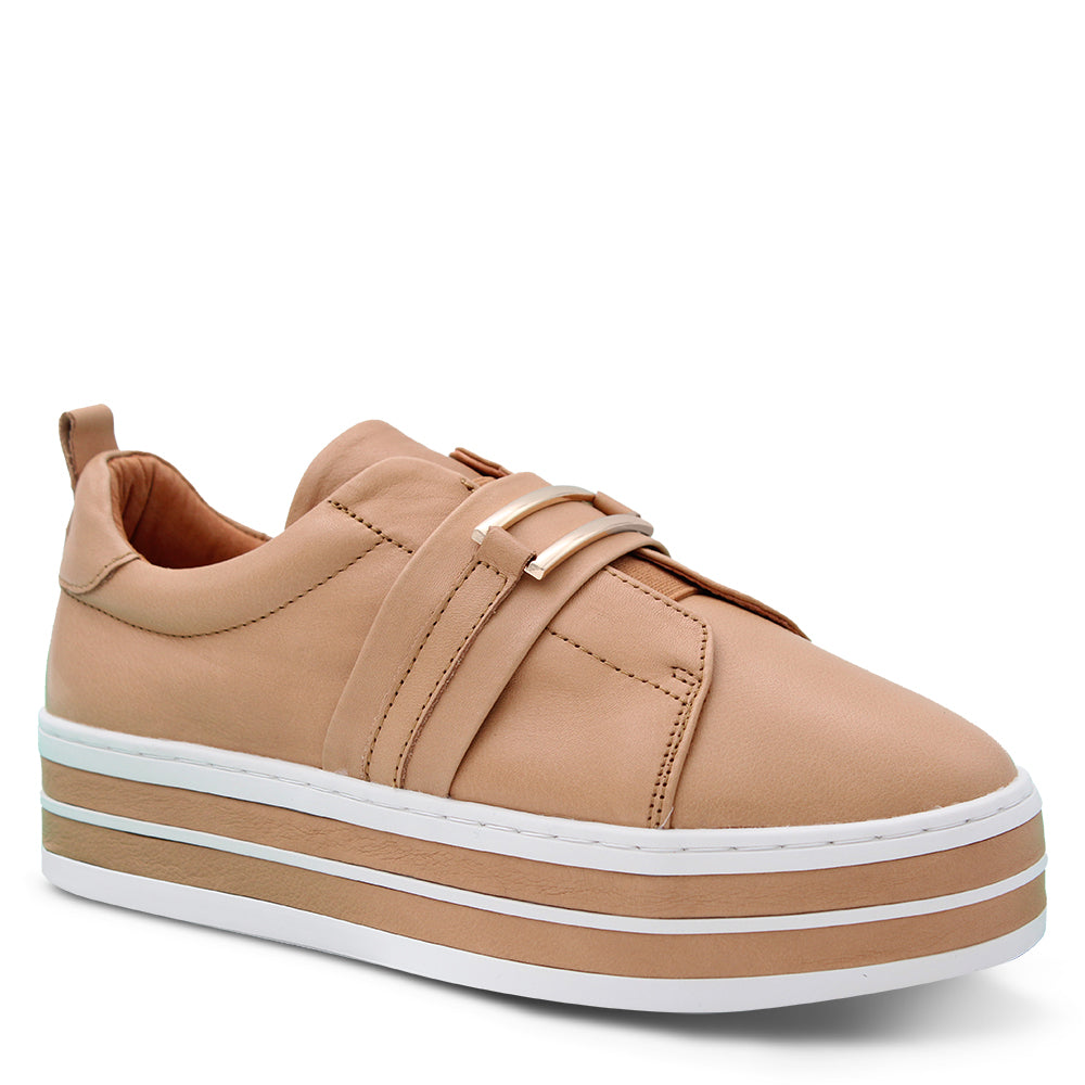 Alfie & Evie Ophelia Flatform Sneaker Camel
