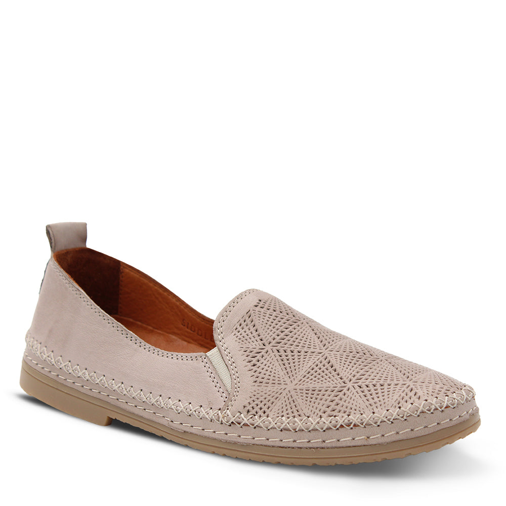 SIDDLE WOMENS FLAT COURT