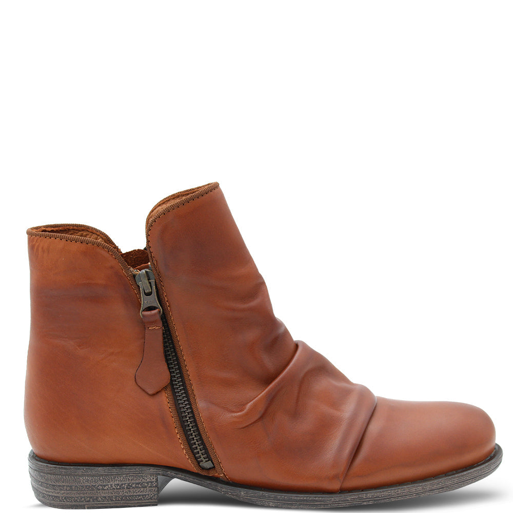 Eos Willet Brandy Womens Flat Boot