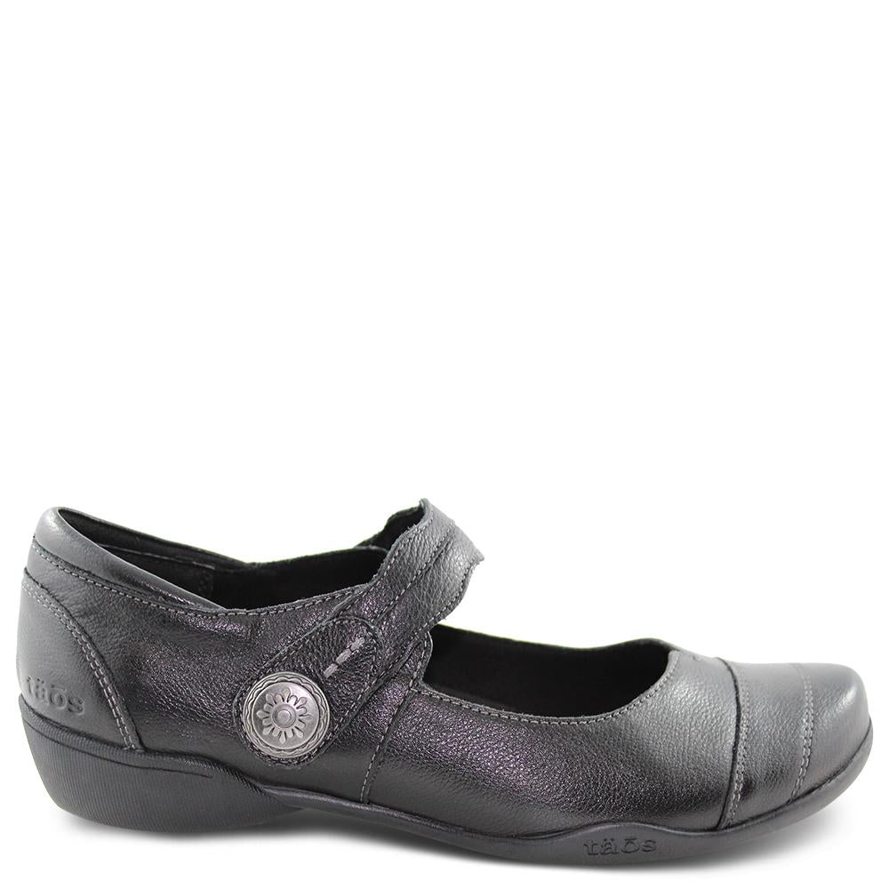 Taos Applause Black Womens flat shoe