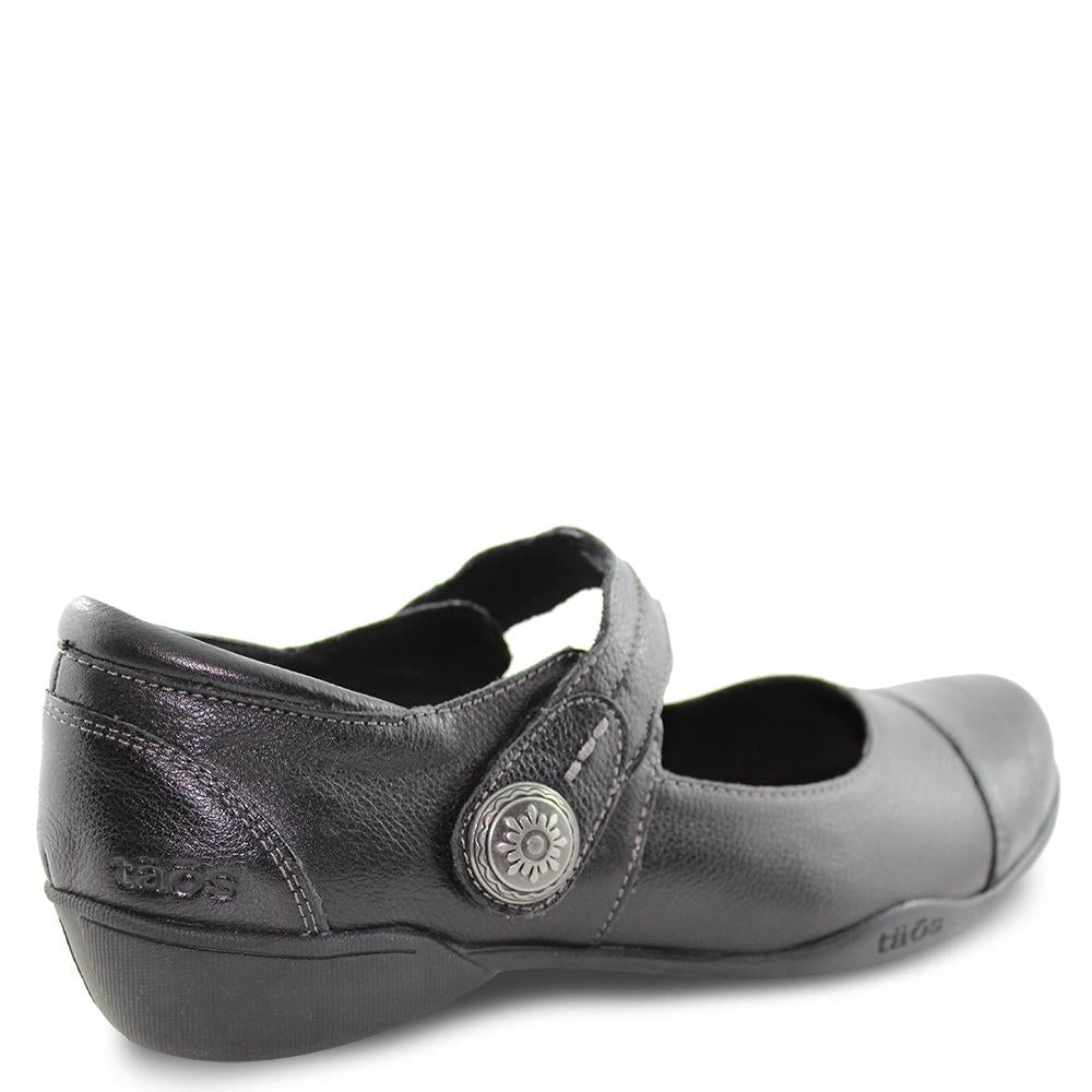 Taos Applause Black Womens flat shoe