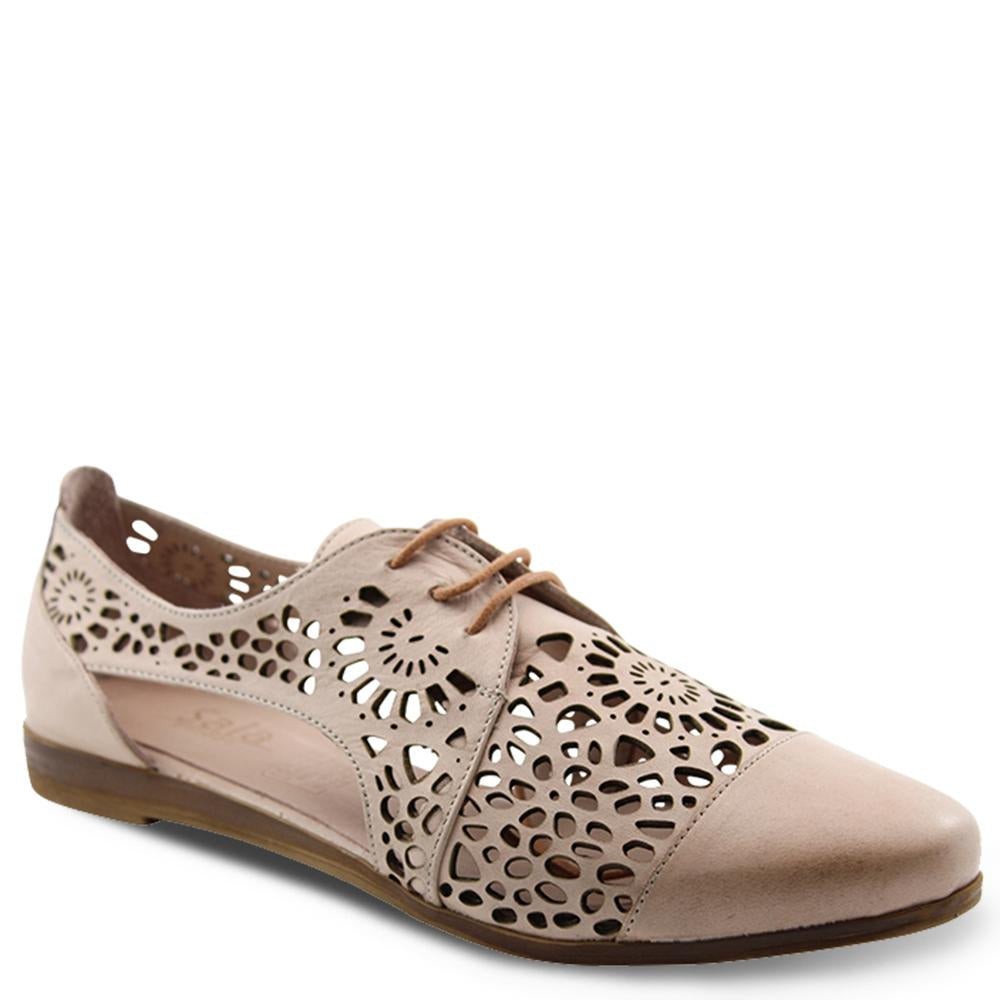 Sala Kate womens flat brogue nude