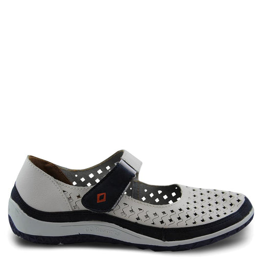 CC Resorts Monday White Womens Flat
