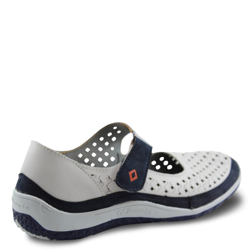 MONDAY WOMENS FLAT CASUAL