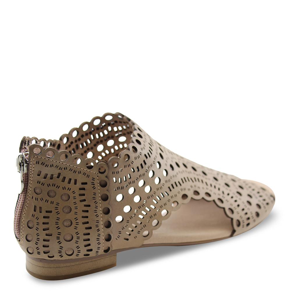 Django & Juliette Powers Nude Womens Sandal