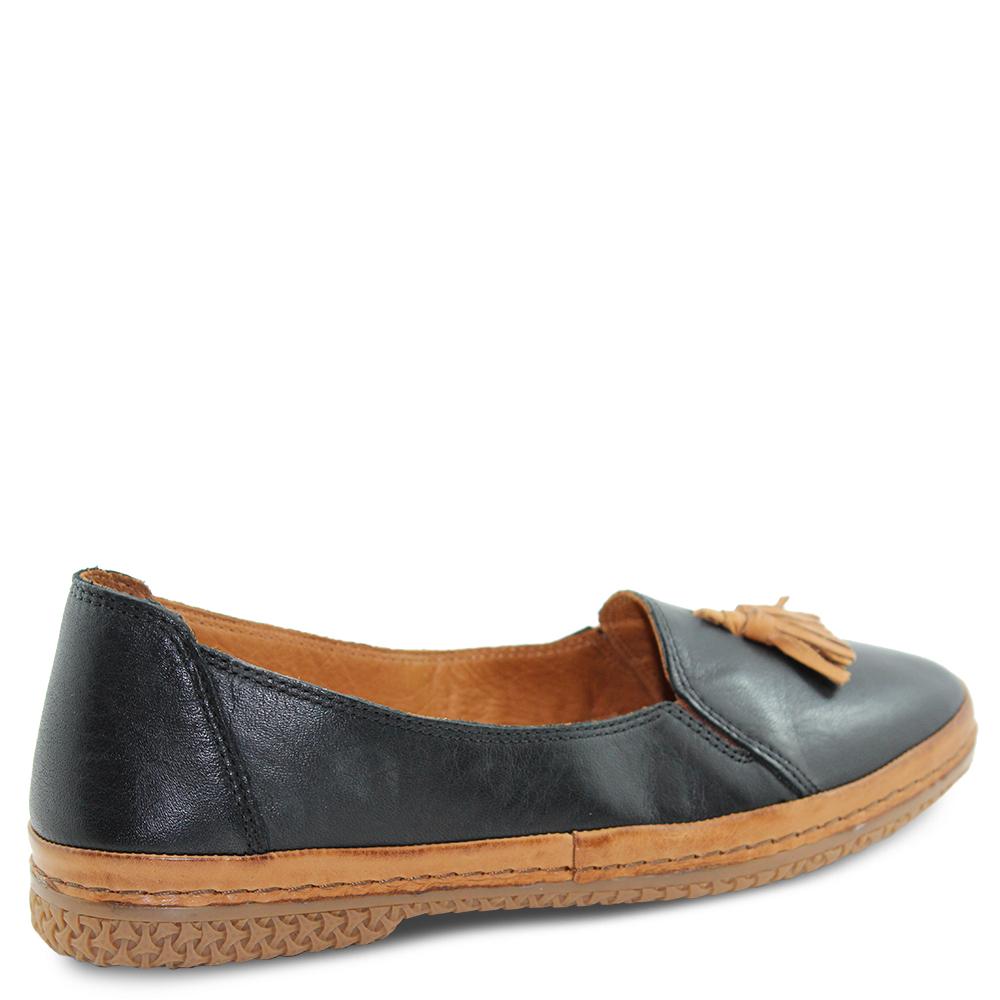 LEO WOMENS FLAT CASUAL