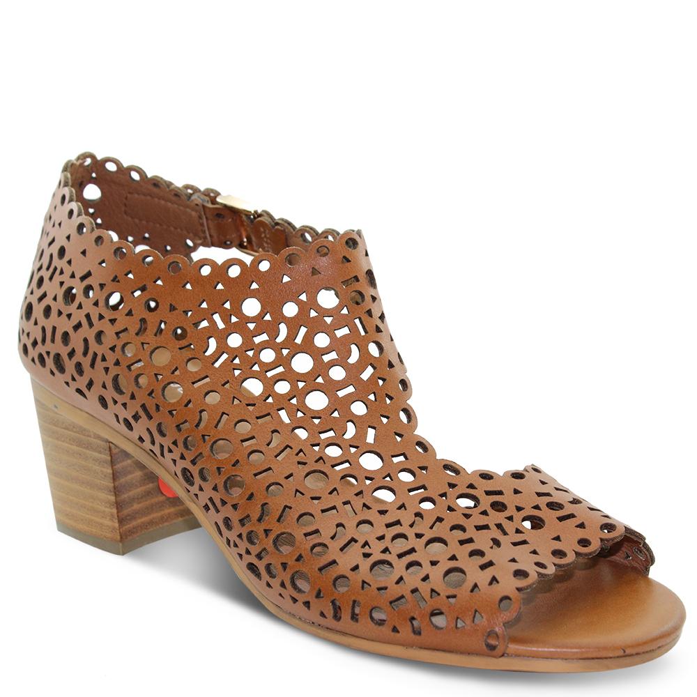 Django & Juliette Byrd womens heel sandal dark tan