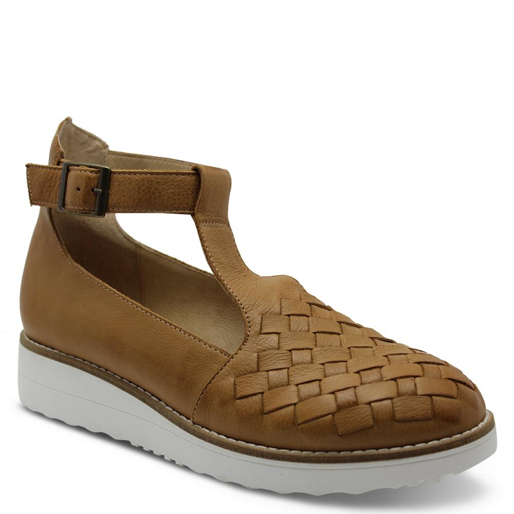 Top End Oddie Tan/White Womens Shoe