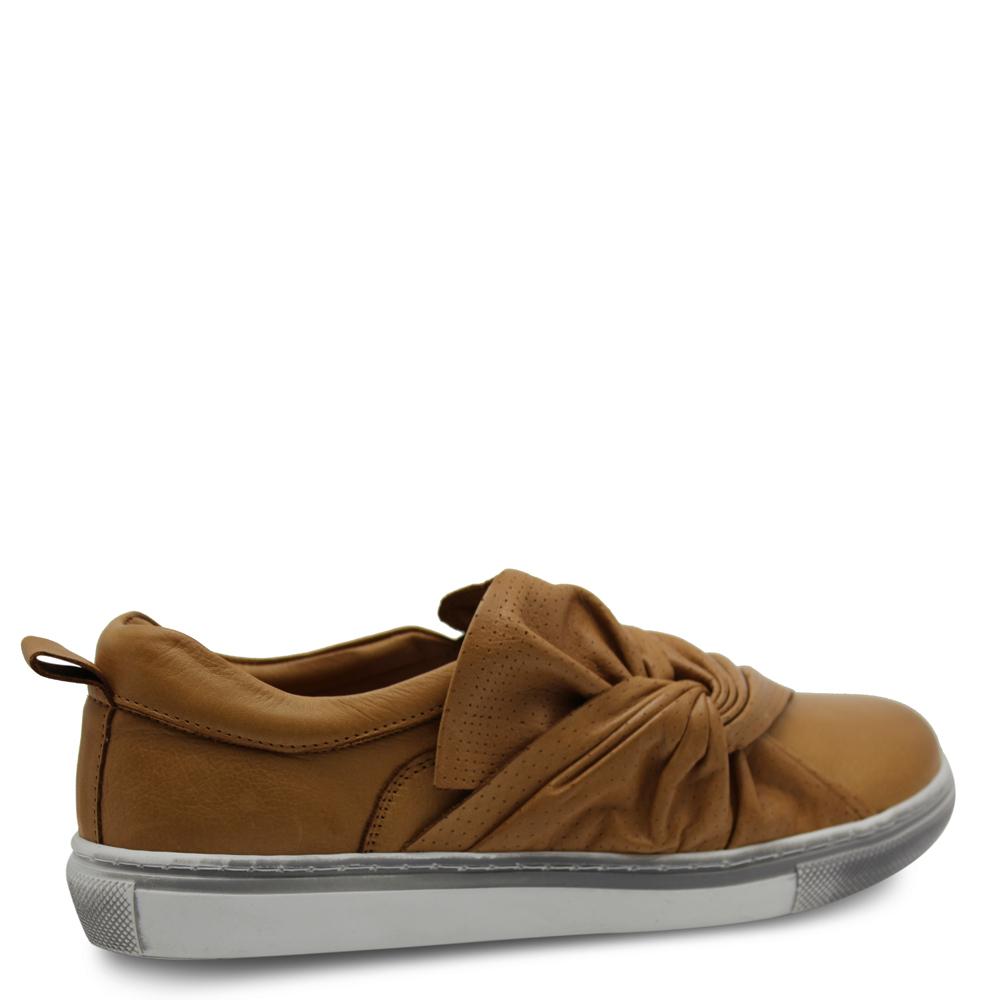 Sala Robbie Coconut Womens Sneaker
