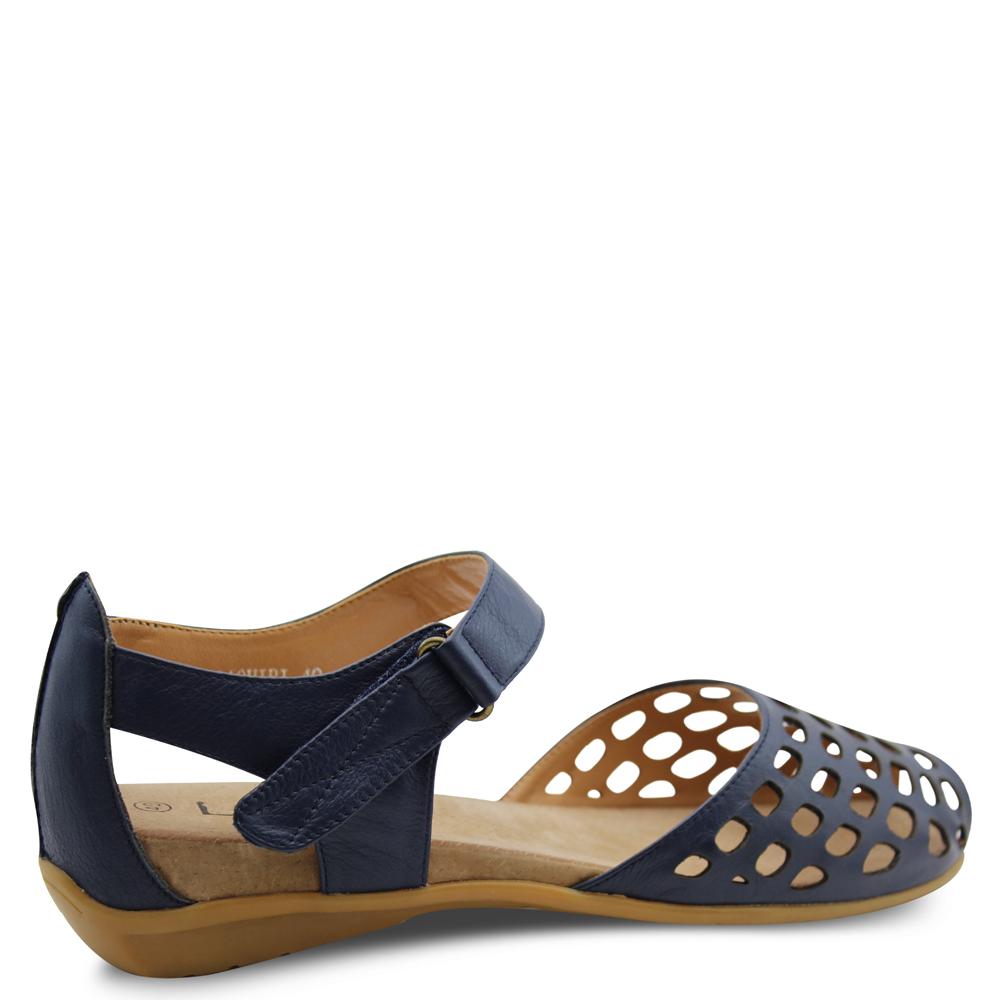 DAQUIRI WOMENS FLAT SANDAL