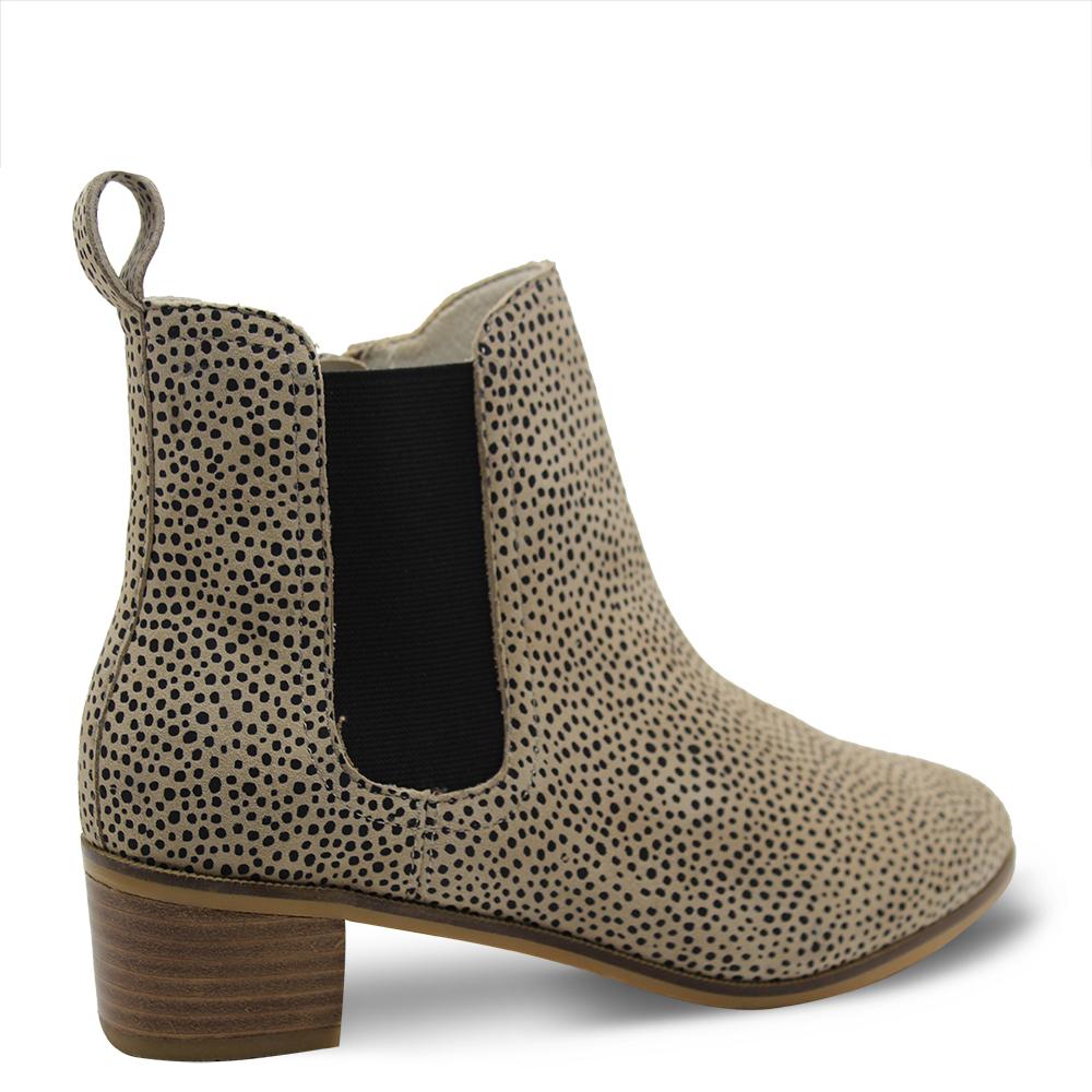 Frankie4 Rach leopard Womens boot