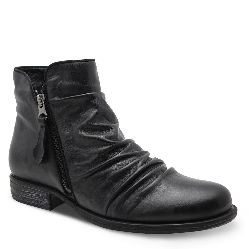 Eos Willet Black Womens Flat Boot