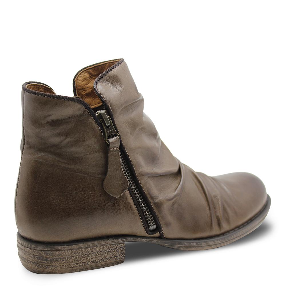 Eos Willet Kangaroo Womens Flat Boot