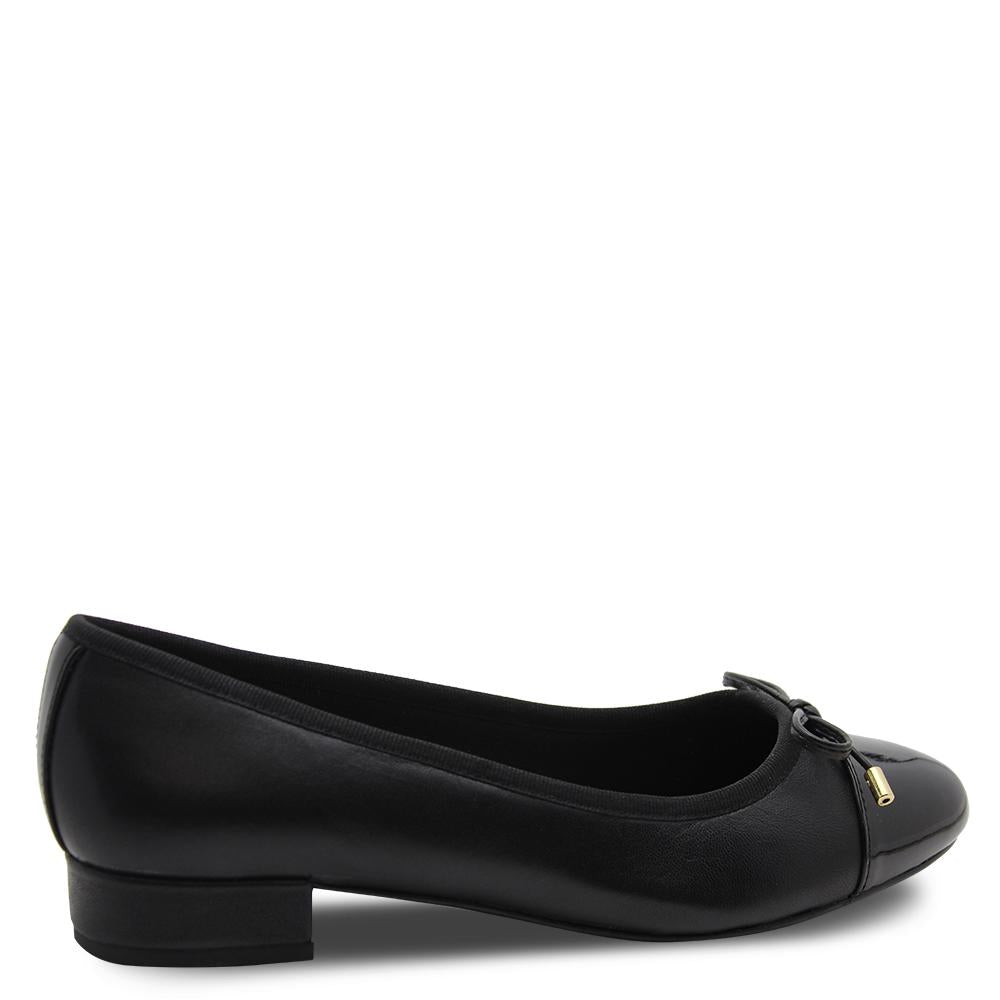 Hush Puppie Divine Black Womens Heel