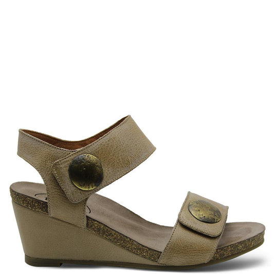 Taos Carousel 2 Taupe Womens Sandal