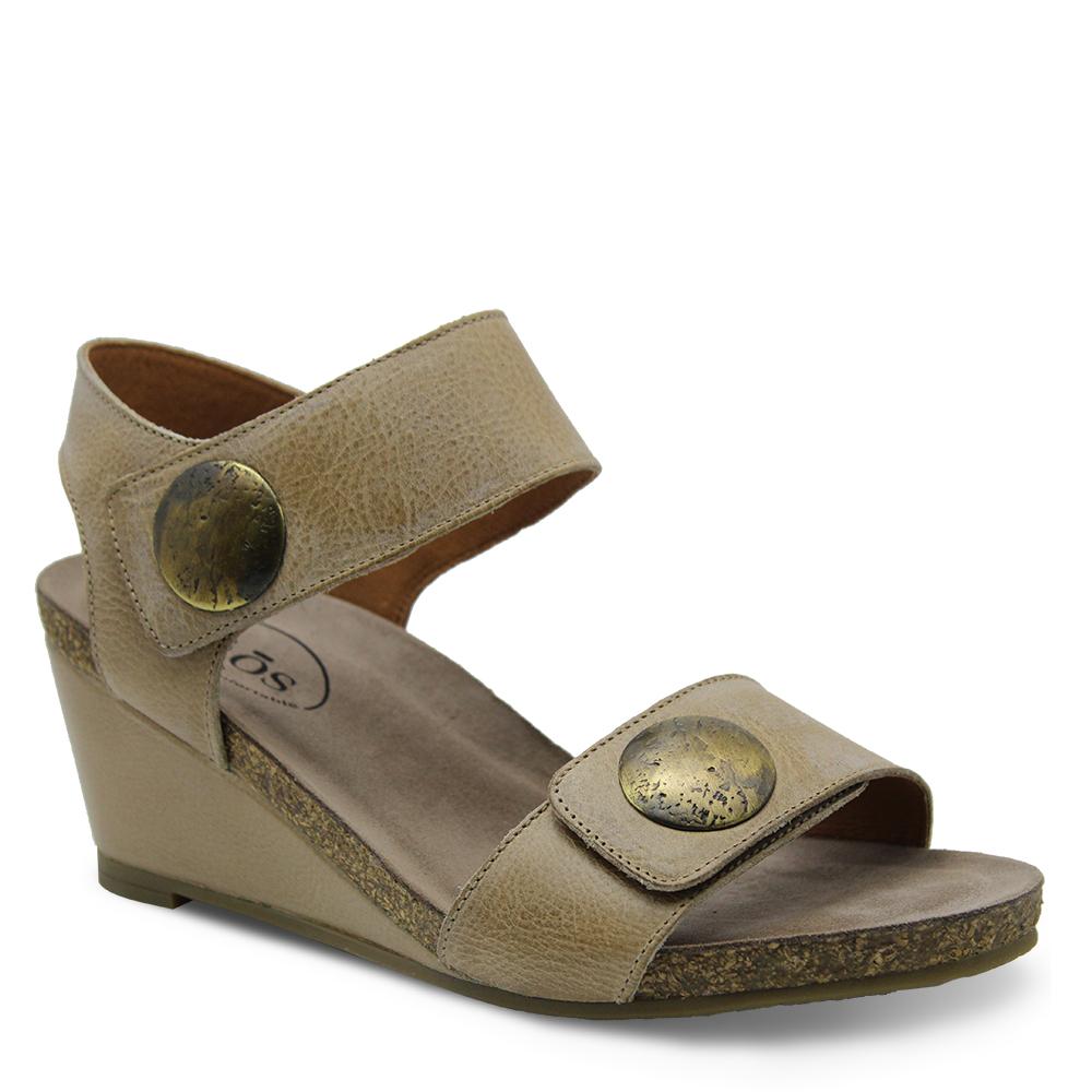 Taos Carousel 2 Taupe Womens Sandal