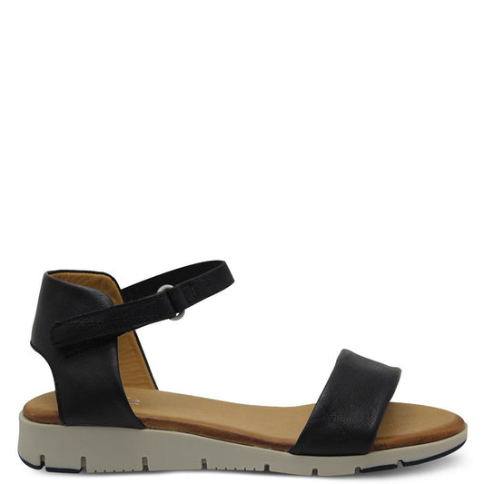 Effegie Aeria Womens Black Flat Sandal